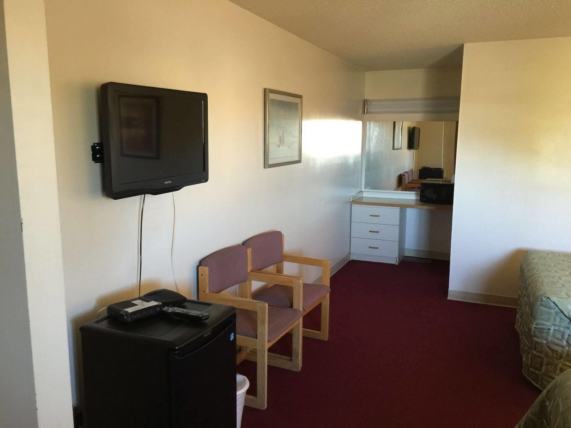 Voyageur Motel ธันเดอร์เบย์ ภายนอก รูปภาพ